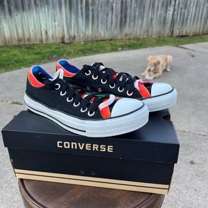Converse shoes brand new multi color.